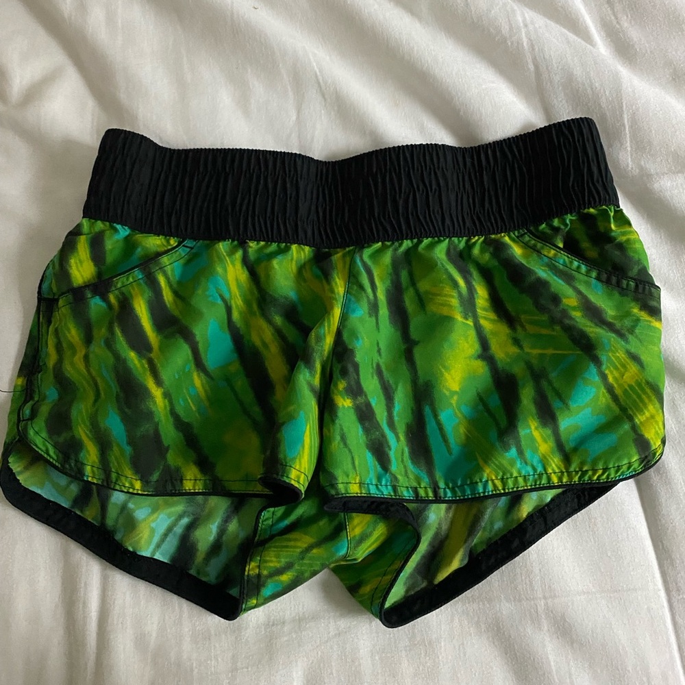 Athletic shorts